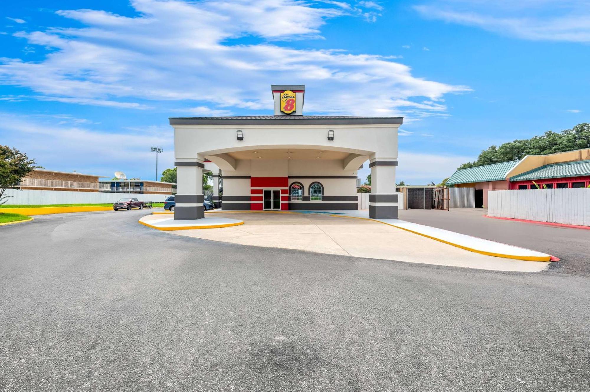 Super 8 By Wyndham Baton Rouge/I-10 Motell Prairieville Exteriör bild